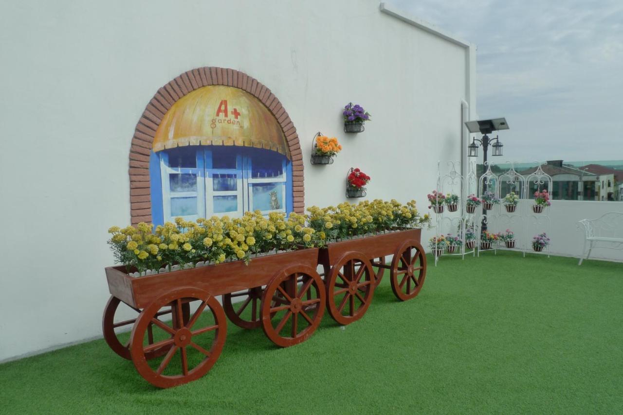 A+ Boutique Hotel Sekinchan Exterior foto