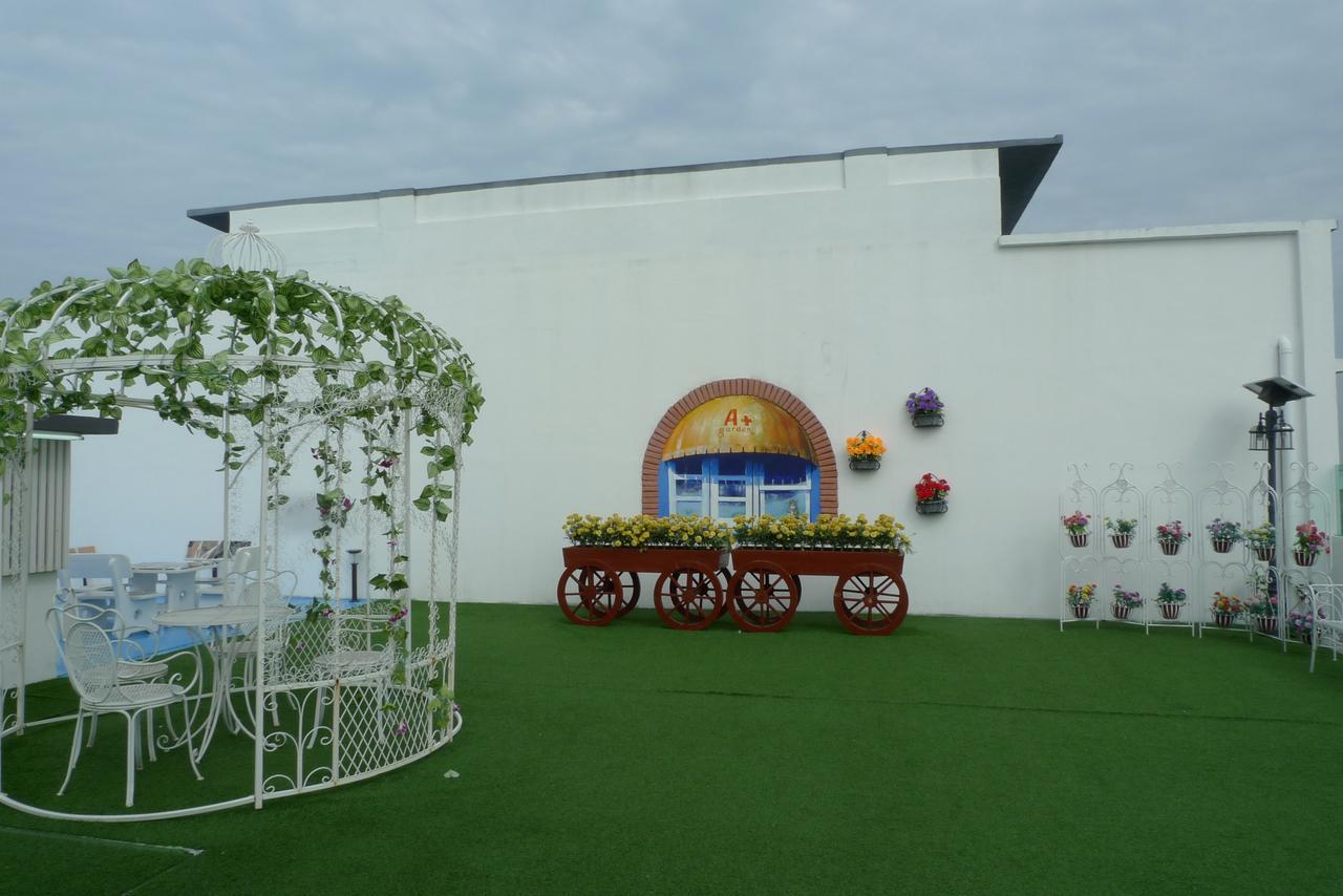 A+ Boutique Hotel Sekinchan Exterior foto
