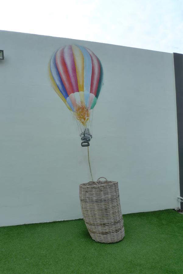 A+ Boutique Hotel Sekinchan Exterior foto