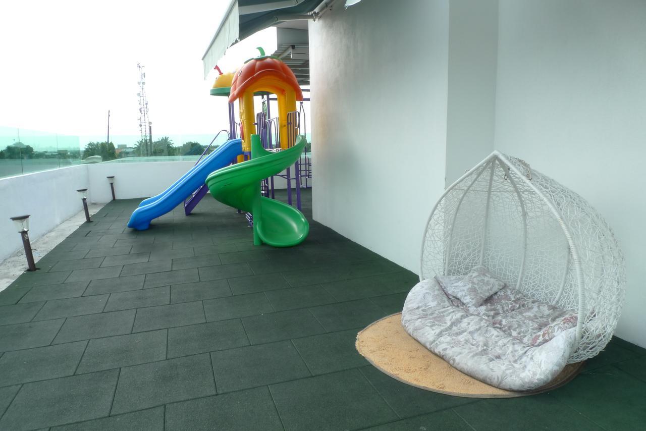 A+ Boutique Hotel Sekinchan Exterior foto